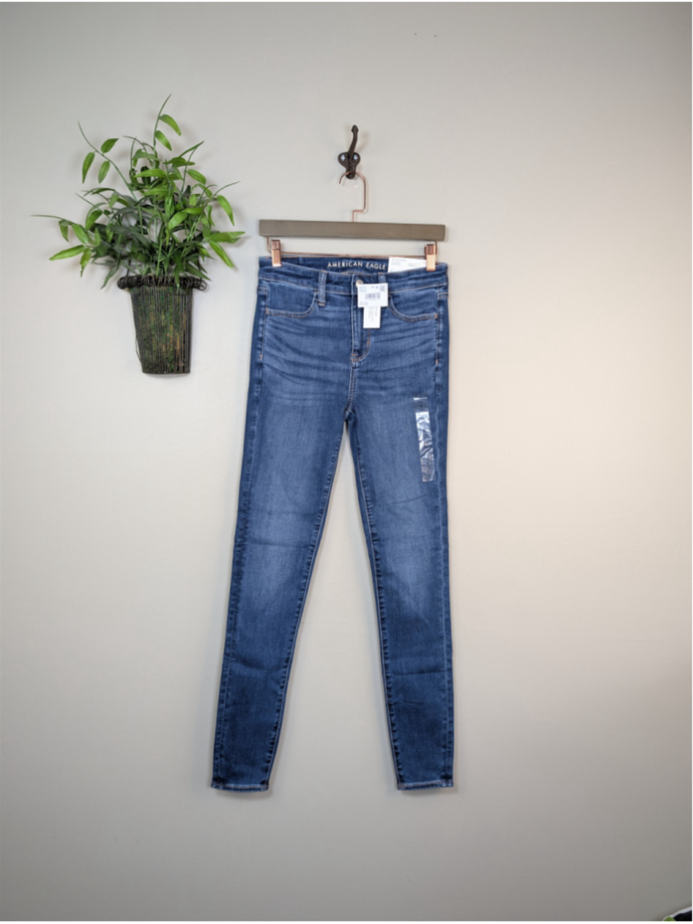 NEW American Eagle 4 High Rise Skinny Jeans Jegging Medium Wash Stretch
